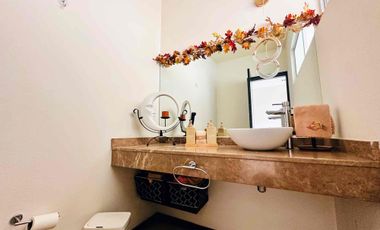 Venta de casa en privada en  Metepec