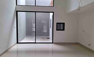 Disewakan rumah baru 3 lt, citra garden 2