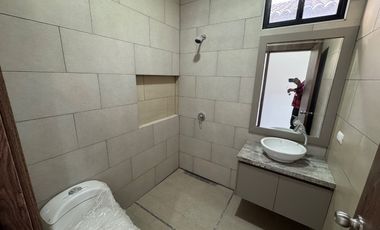 En venta casa de 3 dormitorios en Isla celeste en Samborondón.