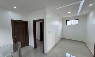 En venta casa de 3 dormitorios en Isla celeste en Samborondón.