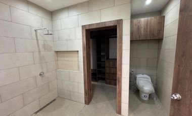 En venta casa de 3 dormitorios en Isla celeste en Samborondón.
