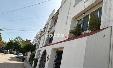 DEPARTAMENTO ACOGEDOR EN VENTA EN LA SM 15 DE CANCÚN