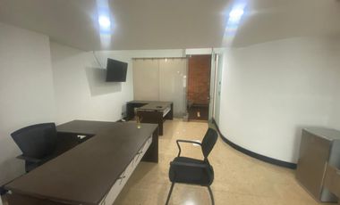 Venta de oficina AMOBLADA en Altos del Poblado, Poblado