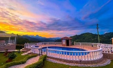 Vendo finca hotel en Jardín Antioquia