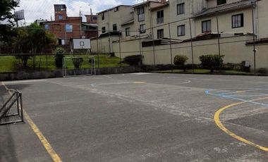 VENTA DE CASA CONDOMINIO BOSQUES DE SANTA MONICA