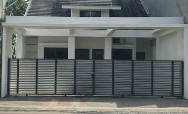 Kencana loka raya cocok buat usaha, strategis dan bagusss