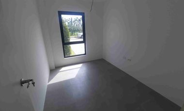 Casa 🏡 195.04m², La Costa, Via a Samborondón.