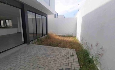 Casa 🏡 195.04m², La Costa, Via a Samborondón.