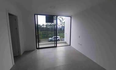 Casa 🏡 195.04m², La Costa, Via a Samborondón.