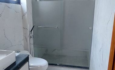 Isla Mocoli, Renta de hermosa casa 4 dormitorios con piscina y vista a lago