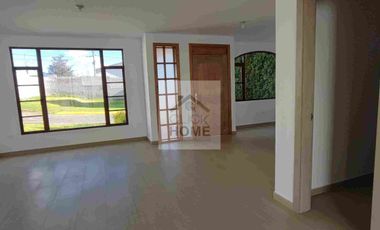 Vendo moderna casa esquinera acogedora por estrenar