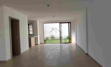 Vendo moderna casa esquinera acogedora por estrenar