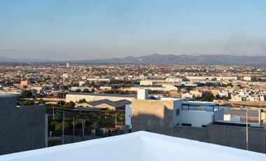 AMPLIO JARDIN CIMAZUL CASA EN VENTA