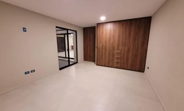 Casa Zenara, con Espacios Versátiles y Estilo Único