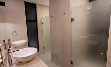 Casa Zenara, con Espacios Versátiles y Estilo Único