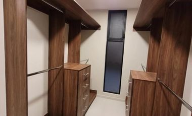 Casa Zenara, con Espacios Versátiles y Estilo Único
