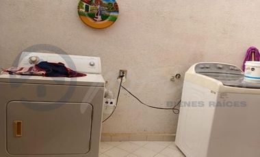 SE VENDE CASA EN CALLE CERRO DE SAN JOSÉ COLONIA DEL VALLE RAMOS ARIZPE, COAHUILA