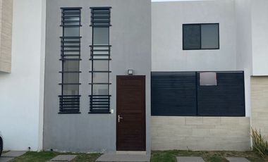 HABITACION EN PLANTA BAJA BOSQUES DE SANTA RITA