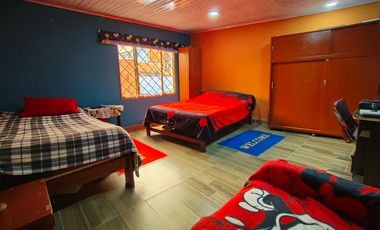 Vende Edificio Esquinero calle 153 Barrancas