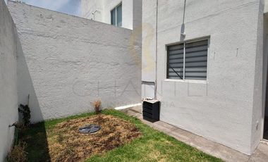 CASA EN RENTA EN FRACCIONAMIENTO BENEVENTO RESIDENCIAL
