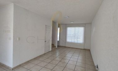 CASA EN RENTA EN FRACCIONAMIENTO BENEVENTO RESIDENCIAL