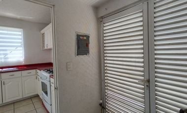 CASA EN RENTA EN FRACCIONAMIENTO BENEVENTO RESIDENCIAL