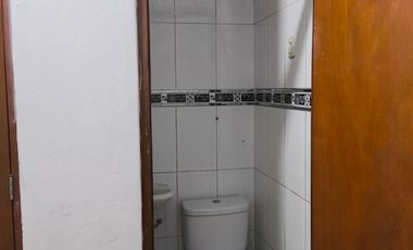 Alquiler de amplio Local Comercial en Avenida en San Martin de Porres