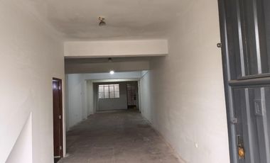 Alquiler de amplio Local Comercial en Avenida en San Martin de Porres