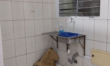 Alquiler de amplio Local Comercial en Avenida en San Martin de Porres