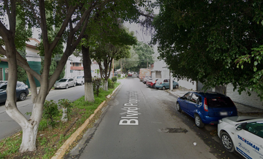 ¡¡Atención Inversionistas!! Casa en Remate Bancario Adjudicada Entrega de 3 A 6 M  Col. Hab los Pirules, Tlalnepantla de Baz, Estado de México