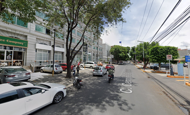 ¡¡Atención Inversionistas!! Casa en Remate Bancario Adjudicada Entrega de 3 A 6 M  Col. Hab los Pirules, Tlalnepantla de Baz, Estado de México