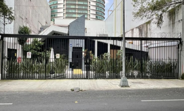 Casa con Uso de Suelo