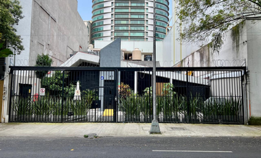 Casa con Uso de Suelo