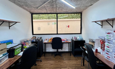 Casa con Uso de Suelo