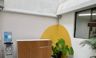 Casa con Uso de Suelo