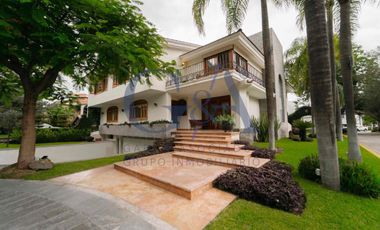 Casa en Venta en Valle Real