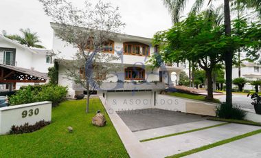 Casa en Venta en Valle Real