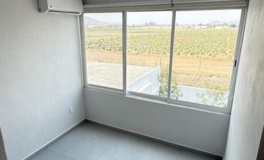 Casa en Renta en La Moraleja, Coto Pamplona, Zapopan