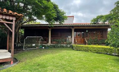 TERRENO EN VENTA EN FRACCIONAMIENTO LOMAS DE COCOYOC MORELOS