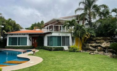 TERRENO EN VENTA EN FRACCIONAMIENTO LOMAS DE COCOYOC MORELOS