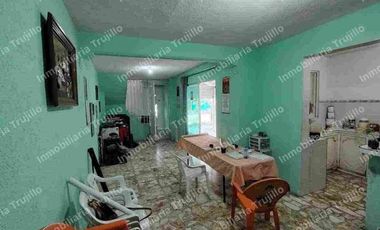 VENDO CASA DE DOS PISOS CON LOCAL CERCA DEL CENTRO