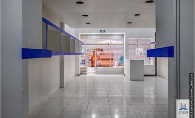LOCAL COMERCIAL PLAZA IZCALLI
