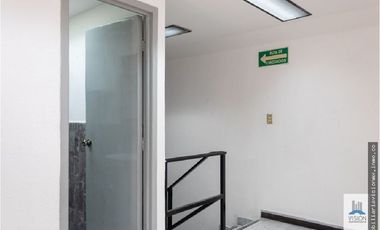 LOCAL COMERCIAL PLAZA IZCALLI