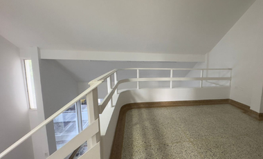 ARRIENDA CASA BARRIO ROSAL