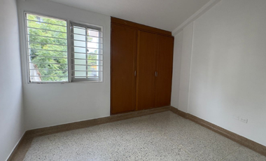 ARRIENDA CASA BARRIO ROSAL