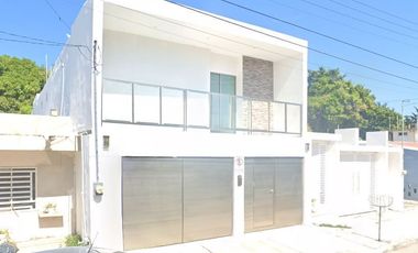 CASA EN AVENIDA IGNACIO ZARAGOZA, COLONIA CENTRO, CHETUMAL, QUINTANA ROO ¡¡¡NO CRÉDITOS!!!