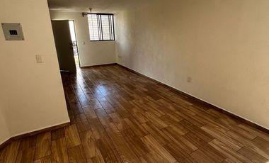 Casa en venta en Fraccionamiento Los Treboles Zapopan