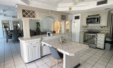 CASA EN RENTA FRACCIONAMIENTO JARDINES DEL SEMINARIO