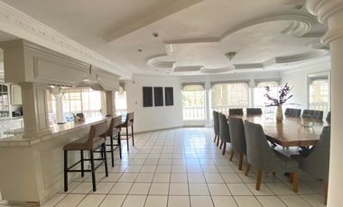 CASA EN RENTA FRACCIONAMIENTO JARDINES DEL SEMINARIO