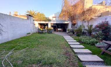 Ituzaingó - Venta - Casa 6 Ambientes